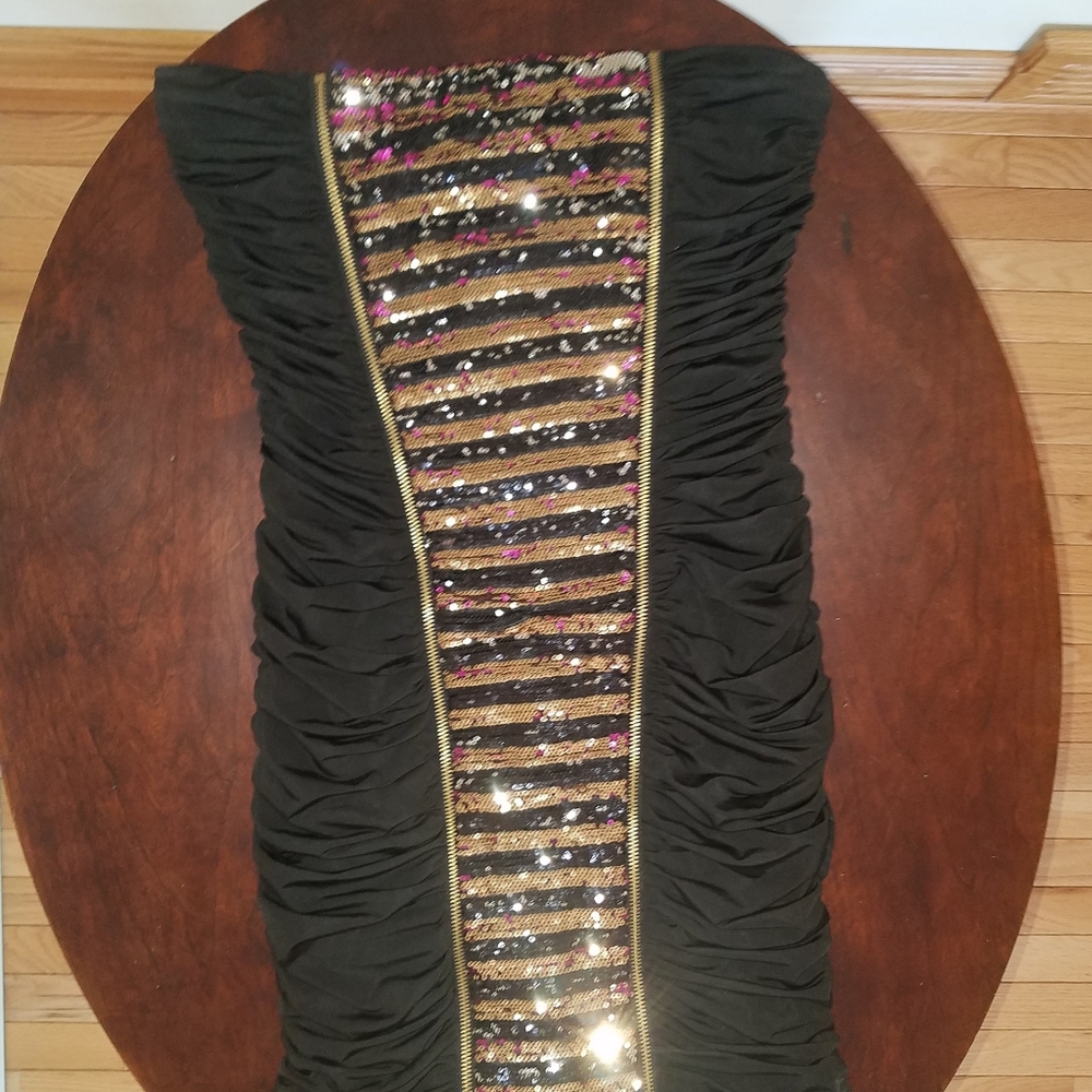 Strapless bodycon BEBE dress